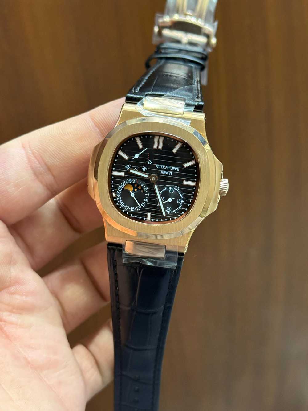 PP -Nautilus -Moonphase