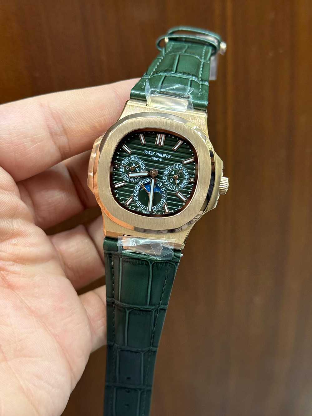 PP -Nautilus -Moonphase