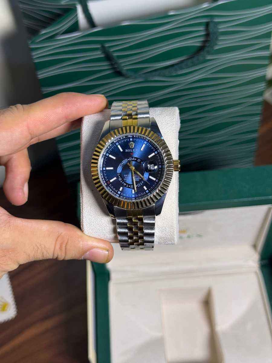 Rolex Sky dwellers A+