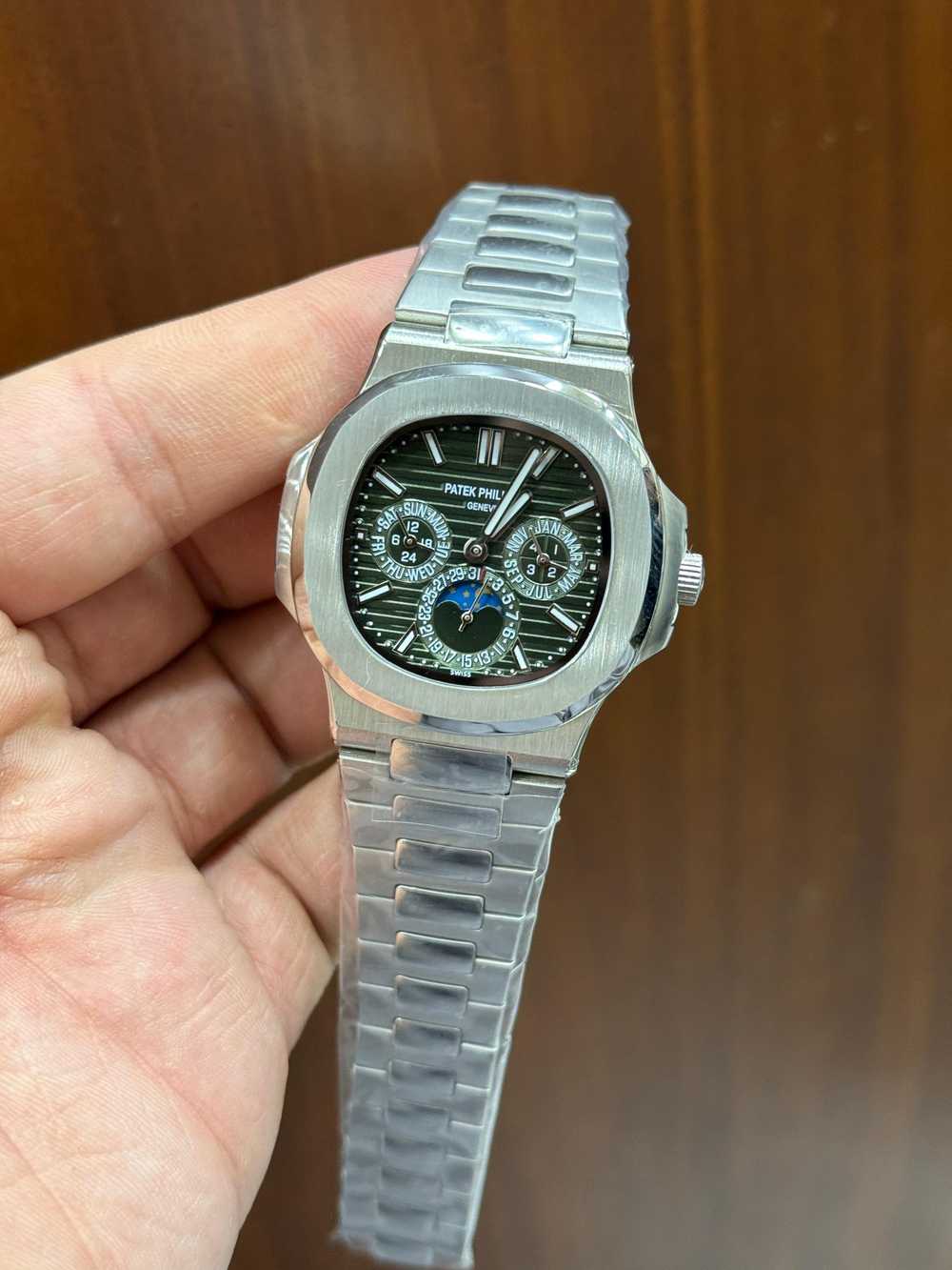 PP -Nautilus -Moonphase