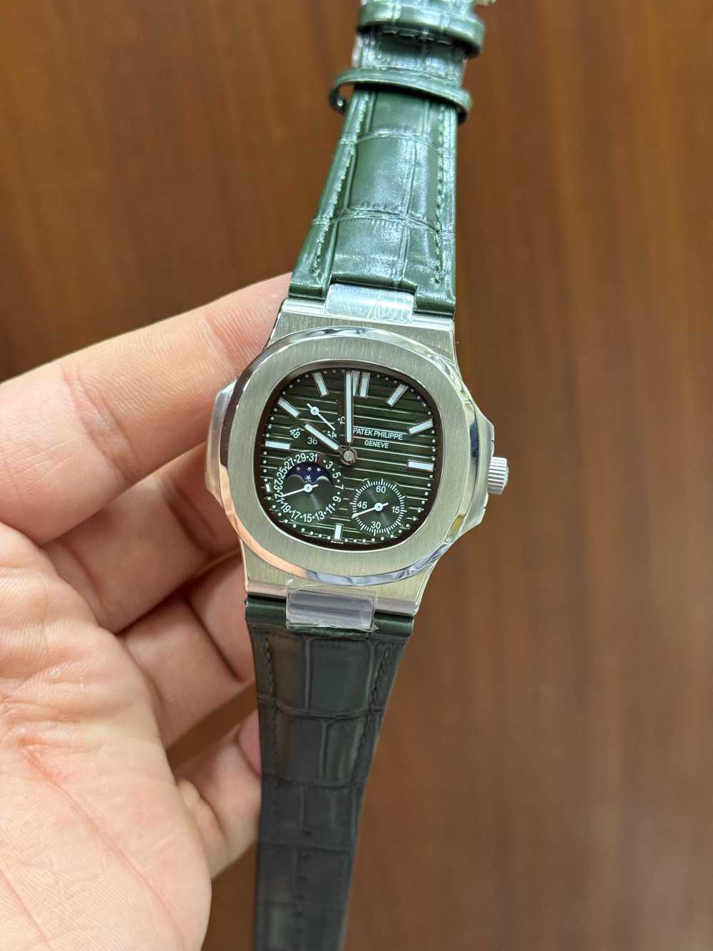 PP -Nautilus -Moonphase