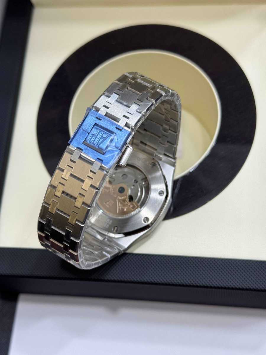 AP Royal Oak Bronze - AAA Quality - Flexico -